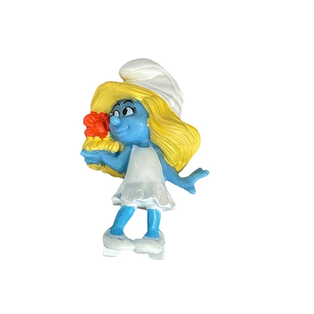 2011 Peyo SMURFETTE Smurf Flower In Hair Action Figure Toy